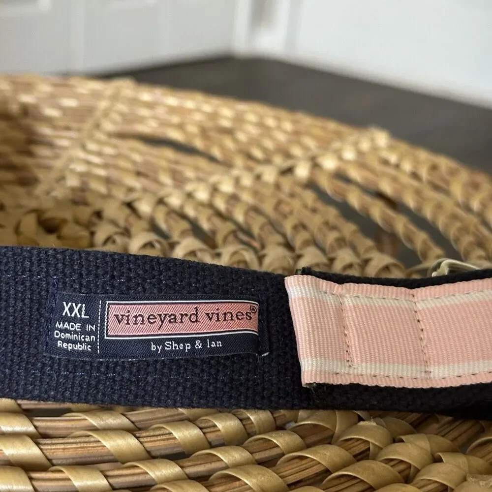 Vineyard Vines Belt Pink Blue Whale Print Sz XXL Canvas Grosgrain Ribbon EUC